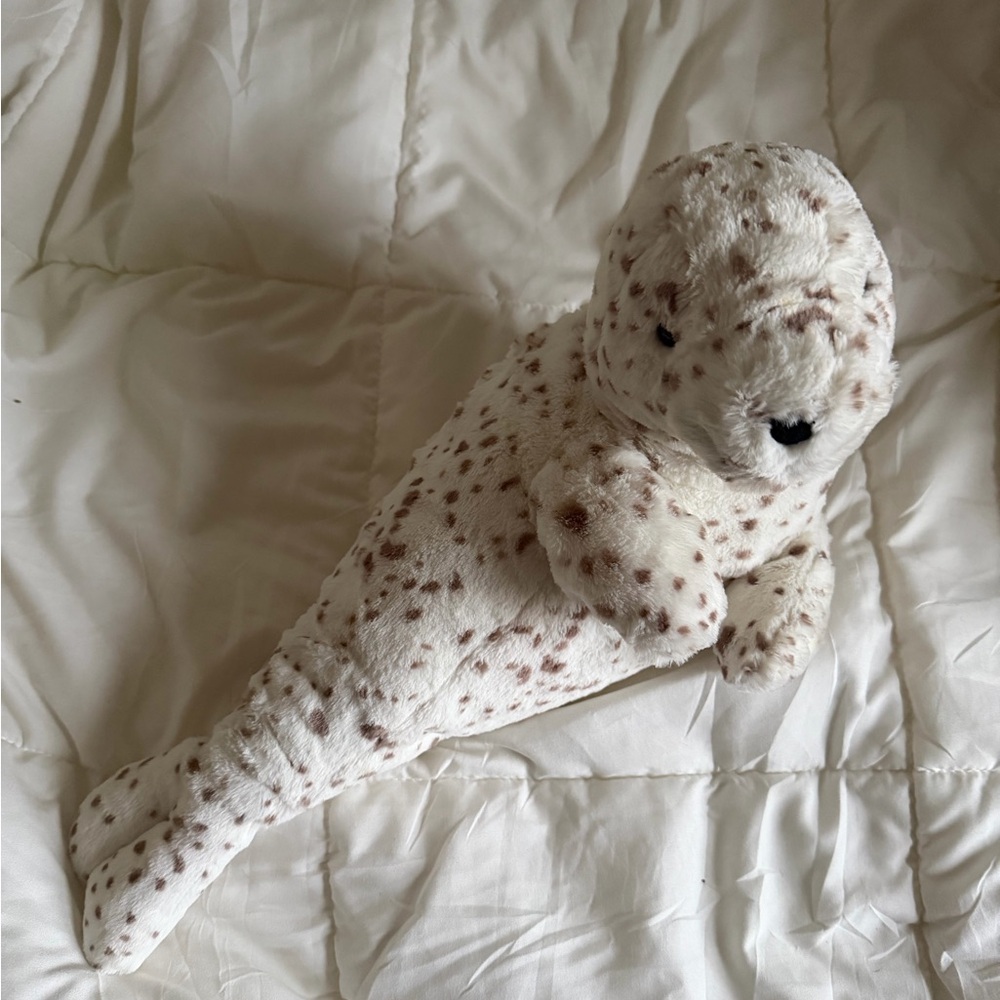 Jellycat sigmund seal NWOT